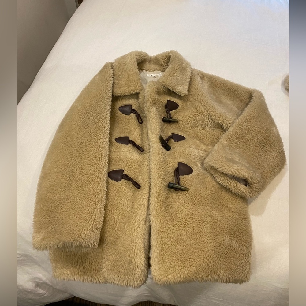 Moussy faux fur middle coat